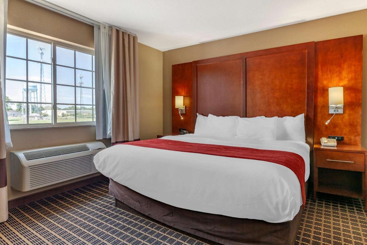 Comfort Suites Delavan - Lake Geneva Area Kültér fotó