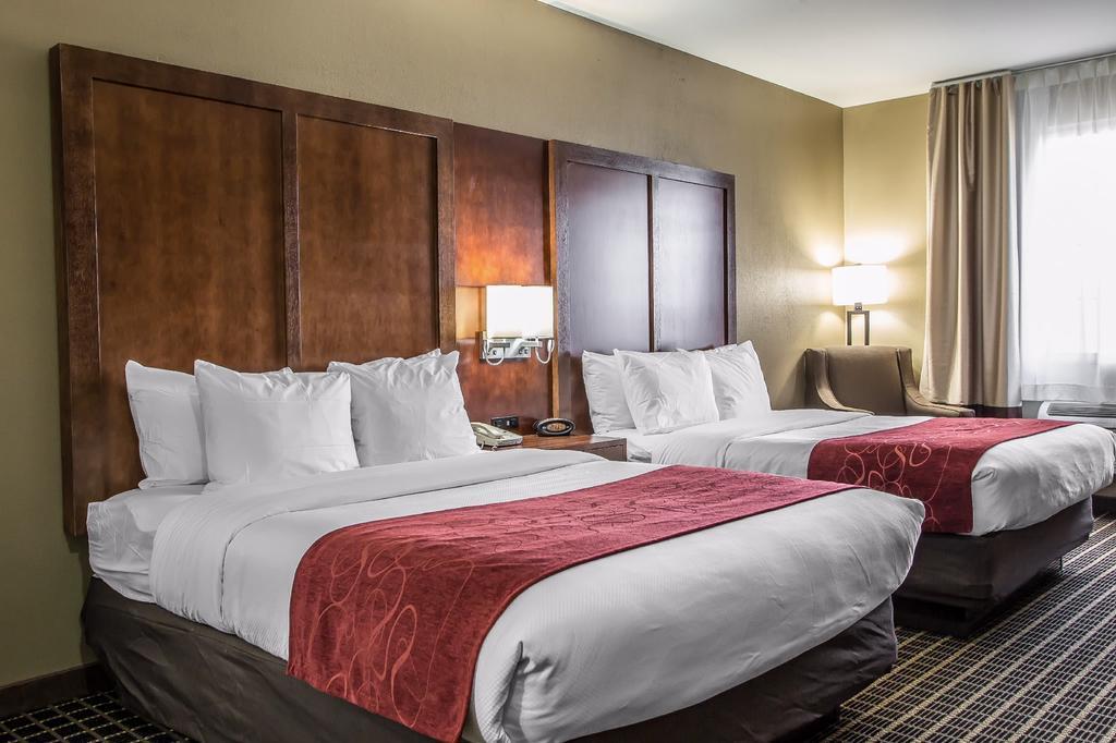 Comfort Suites Delavan - Lake Geneva Area Kültér fotó