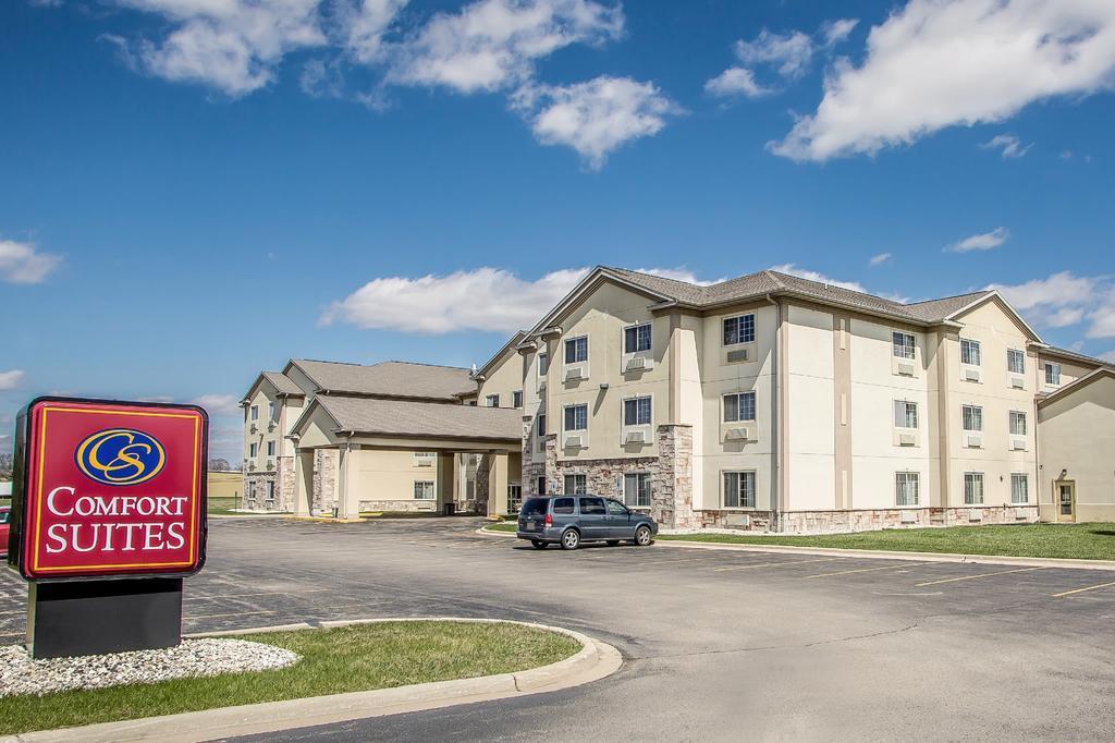 Comfort Suites Delavan - Lake Geneva Area Kültér fotó