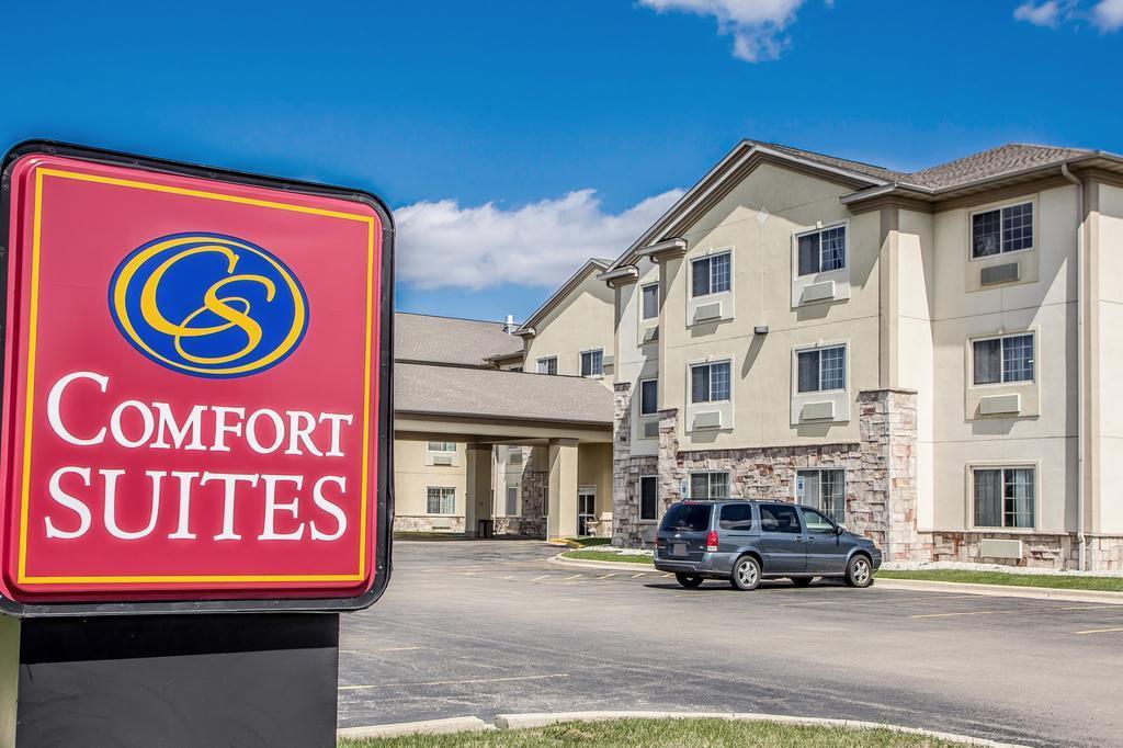Comfort Suites Delavan - Lake Geneva Area Kültér fotó