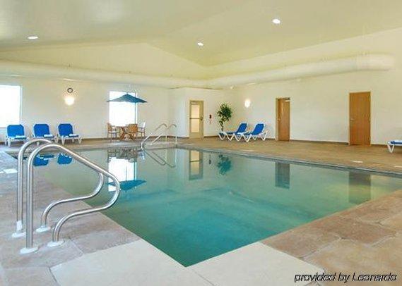Comfort Suites Delavan - Lake Geneva Area Létesítmények fotó